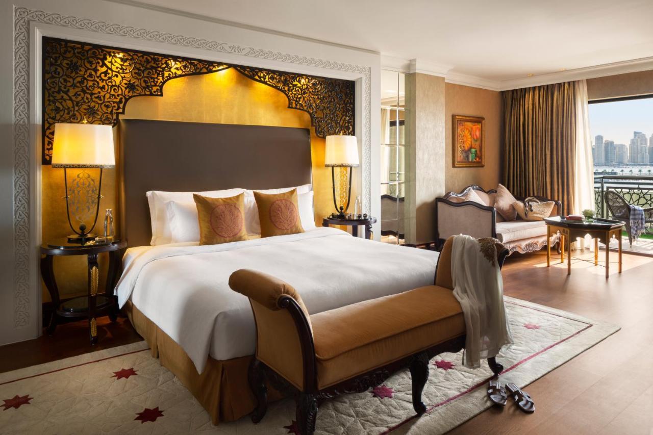 Jumeirah Zabeel Saray Dubai Exterior foto A suite at the Mandarin Oriental, Bangkok
