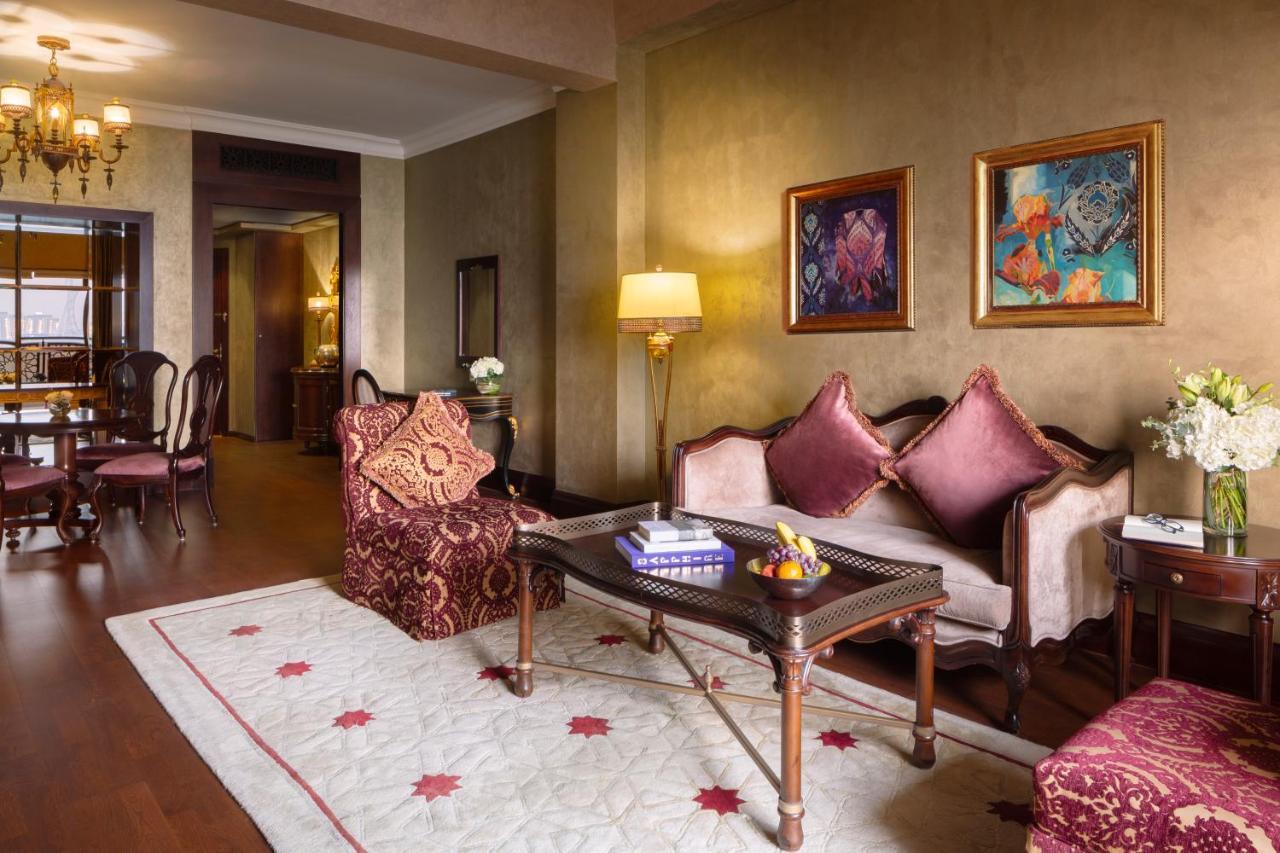 Jumeirah Zabeel Saray Dubai Exterior foto A suite at the hotel