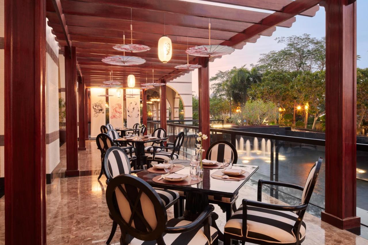 Jumeirah Zabeel Saray Dubai Exterior foto The Terrace