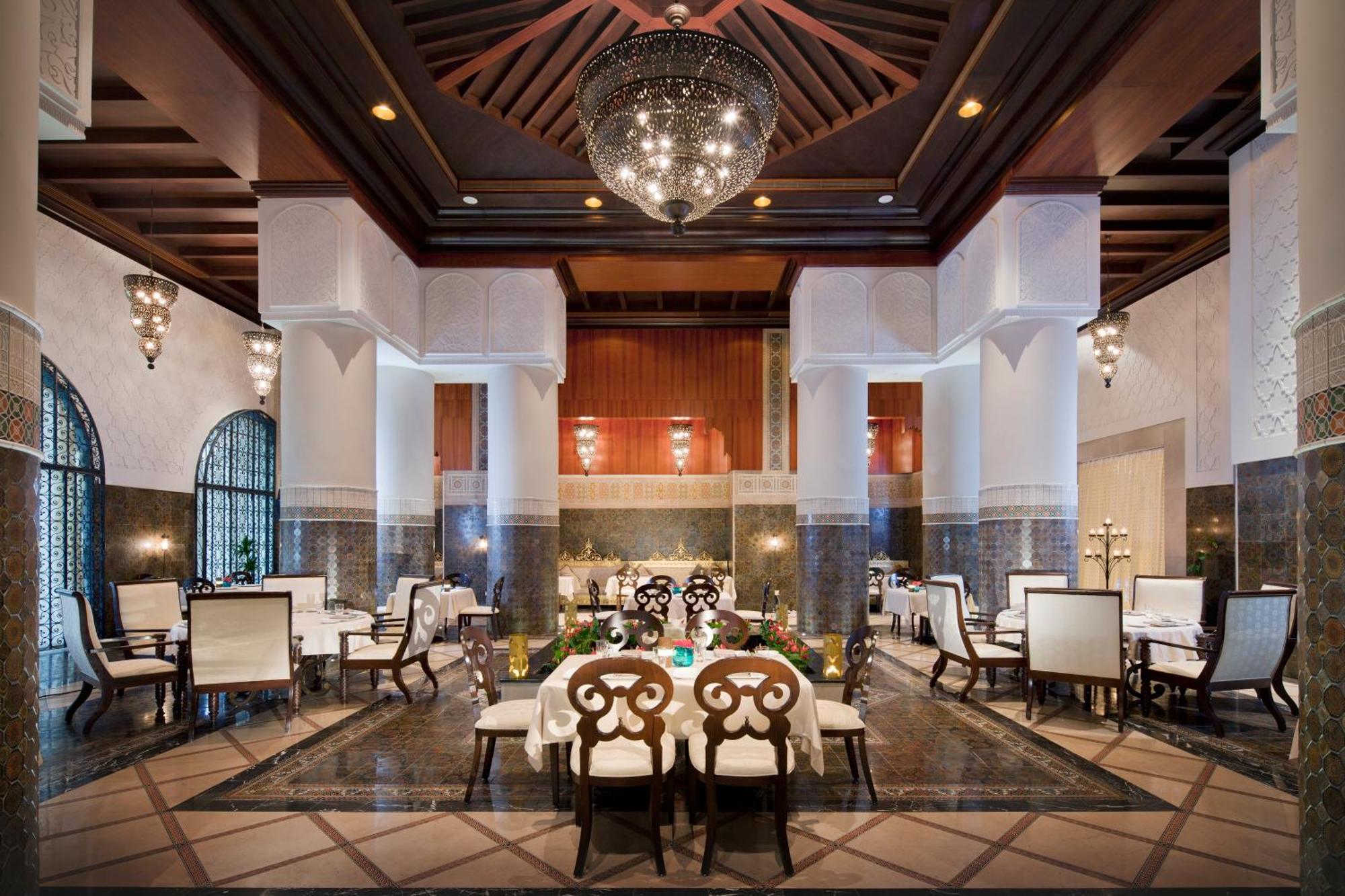Jumeirah Zabeel Saray Dubai Exterior foto The restaurant