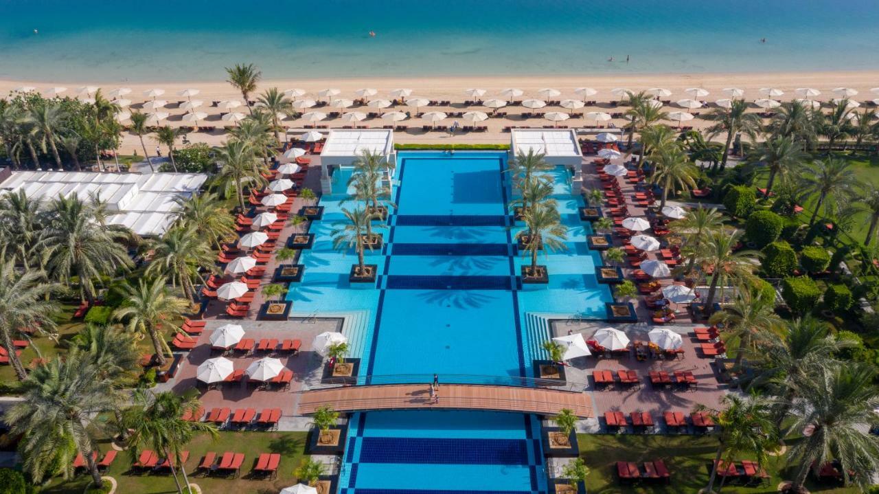 Jumeirah Zabeel Saray Dubai Exterior foto Aerial view of the resort